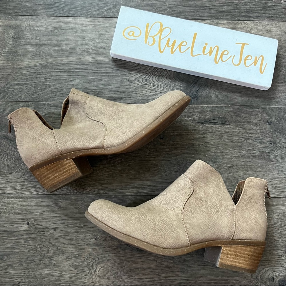 BOC by Born Lucy Topline Notched Block Heel Bootie NWOT